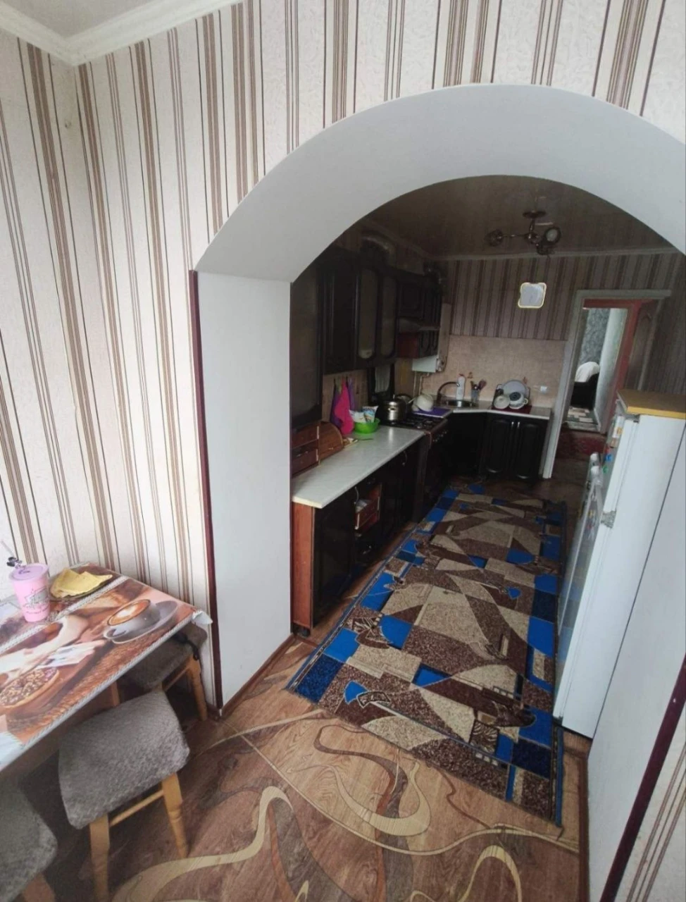 Продаж трикімнатної квартири