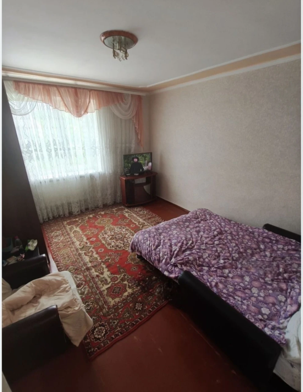 Продаж трикімнатної квартири