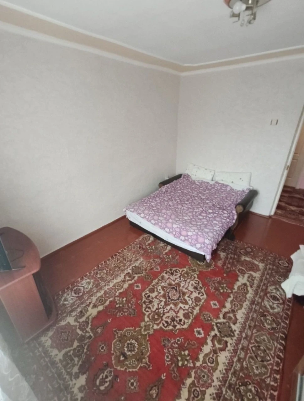 Продаж трикімнатної квартири