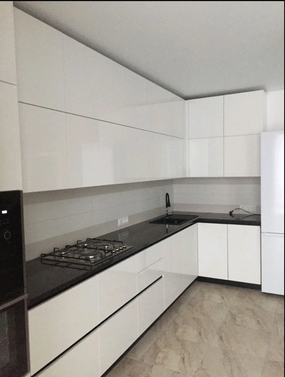 Продам 2х квартиру в ЖК Авіла