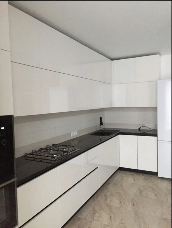 Продам 2х квартиру в ЖК Авіла