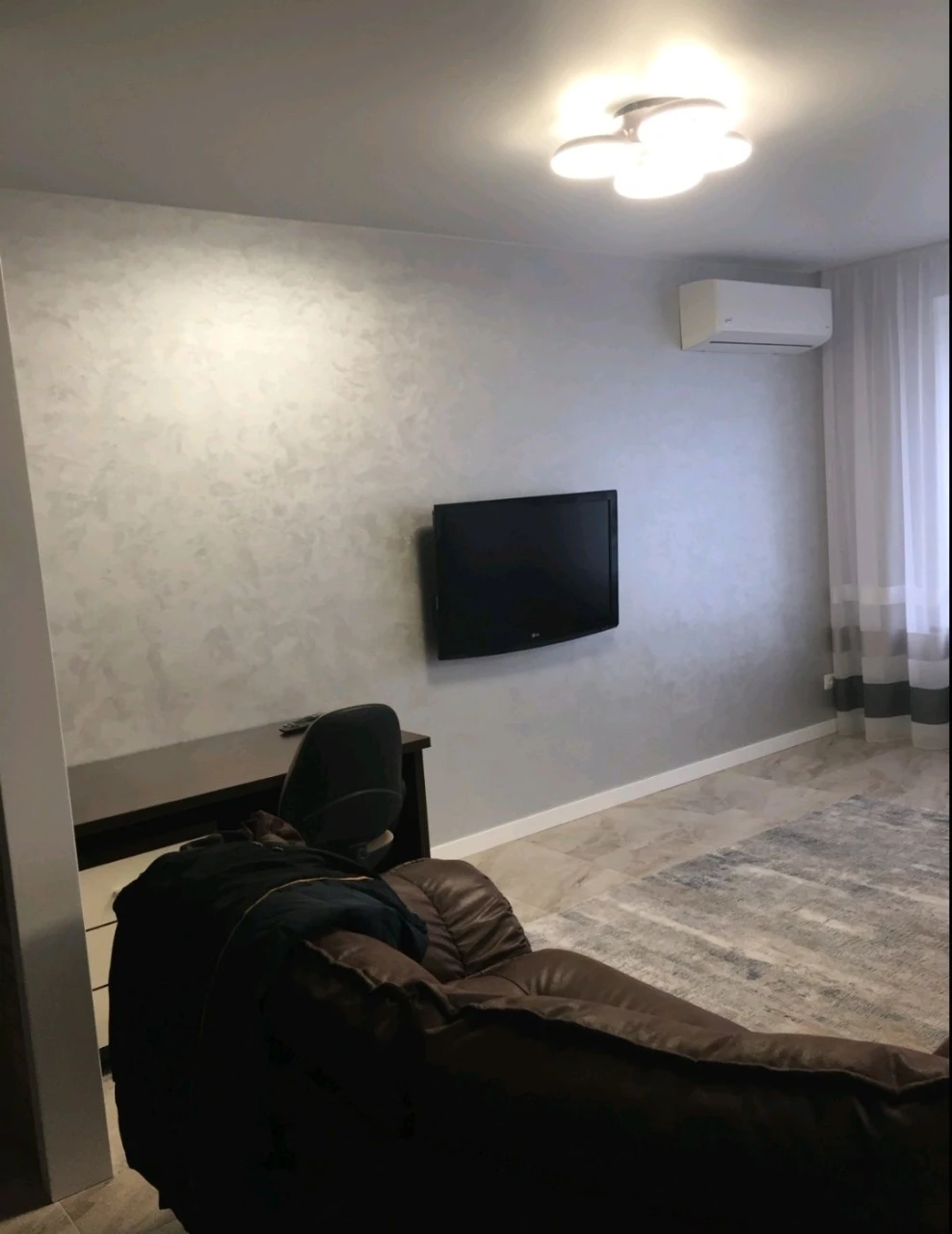 Продам 2х квартиру в ЖК Авіла
