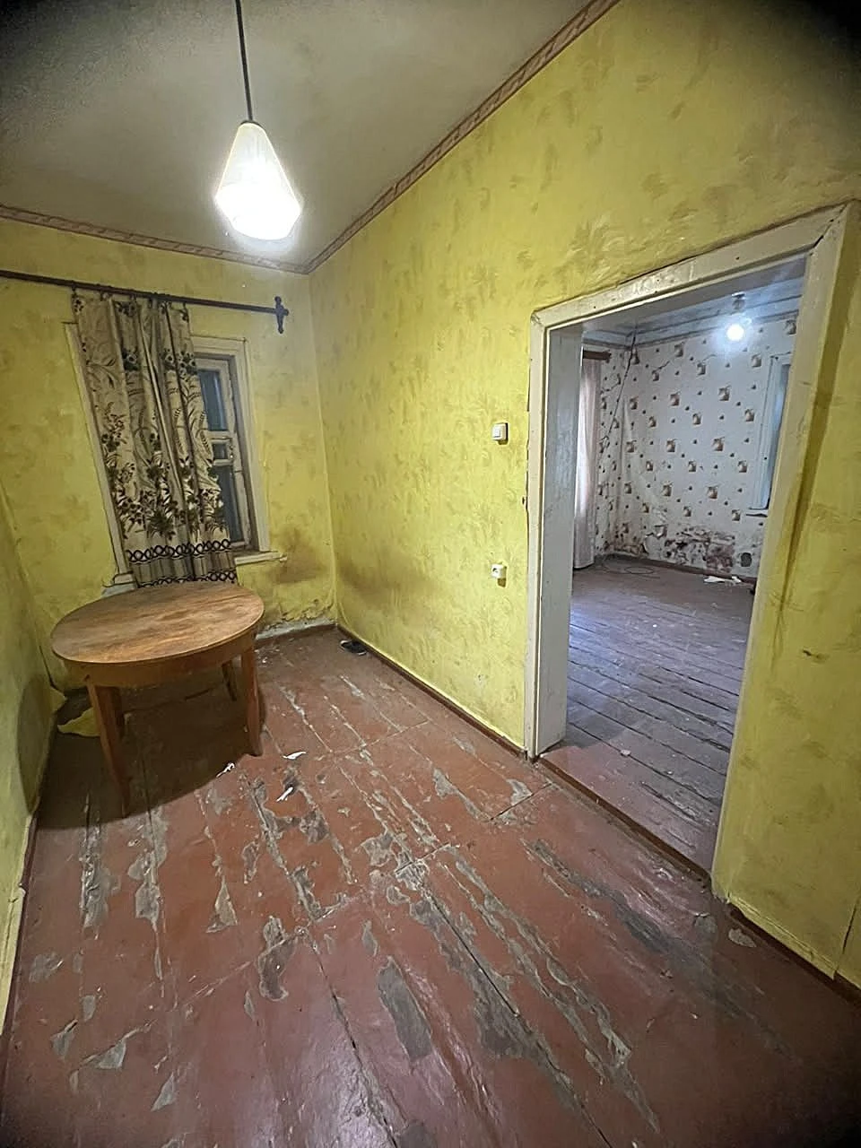 Продаж частини будинку Подільський рн, поряд річка.