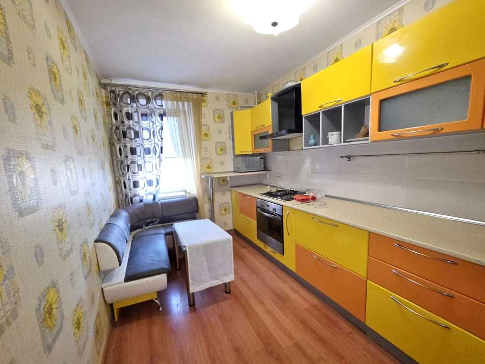 Квартира. Черкаси, Січовий пров.