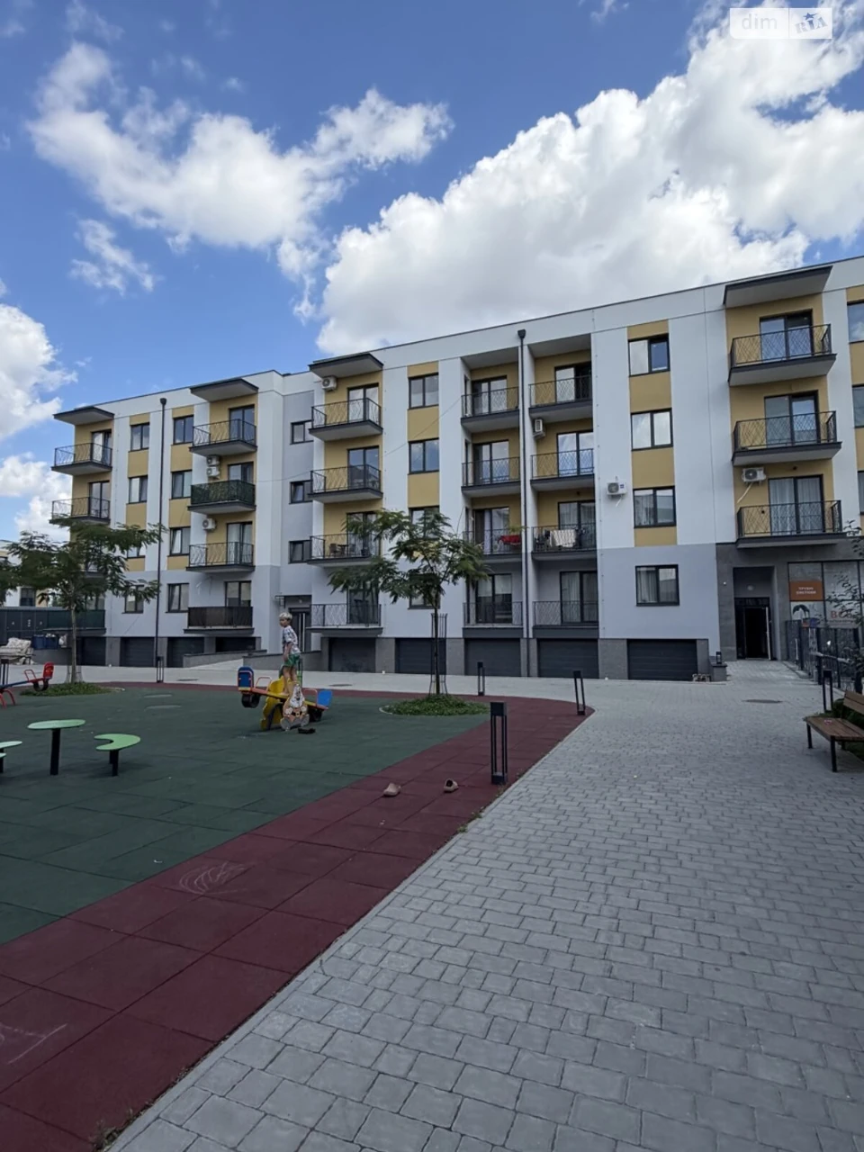 Продаж Квартира Садовий