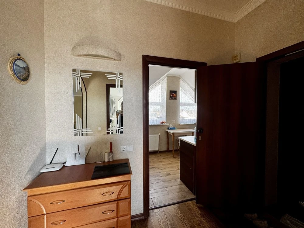 1-кімнатна крупногабаритна квартира — 42,7 м², автономне опа