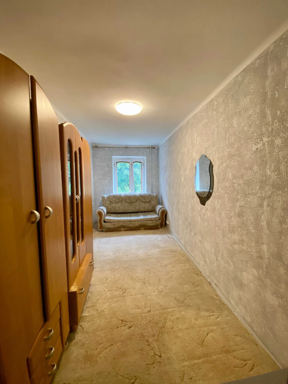 Продаж 2 К квартири - 4 поверх цегляний будинок