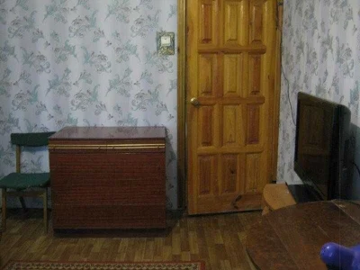 Продам квартиру на Салтовке в жилом состоянии.