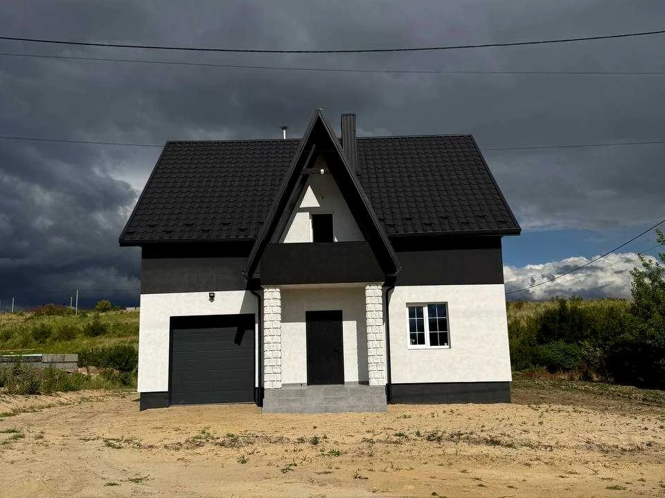 Будинок. Рівне, Волинська вул.