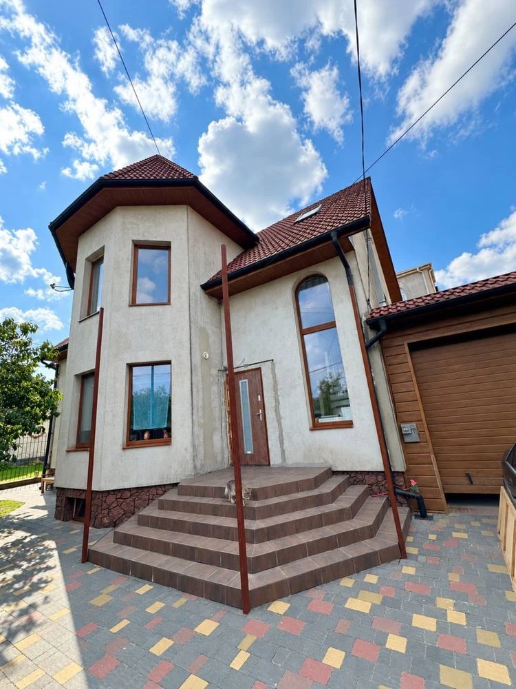 Будинок у Луцьку район Володимирського кільця 400 м2