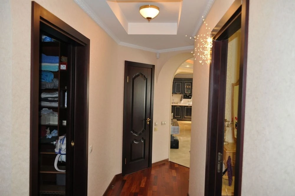 For sale four-room apartment 110m3, Mykilsko-Slobidska