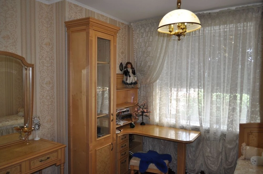 For sale four-room apartment 110m3, Mykilsko-Slobidska