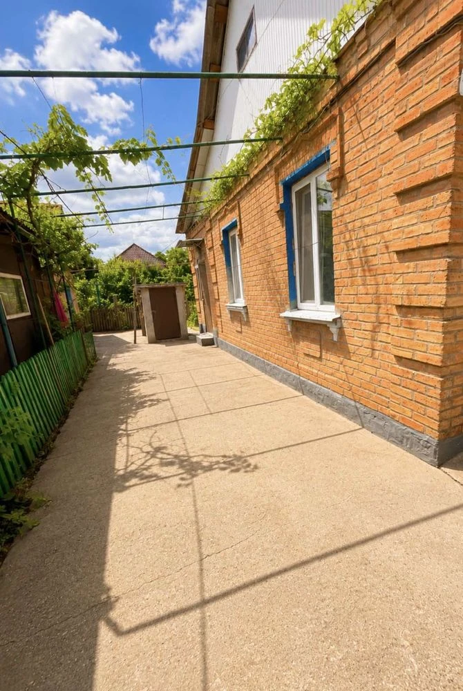 Продам будинок на Великій Балці — 74 м², 6 соток, гараж, бан