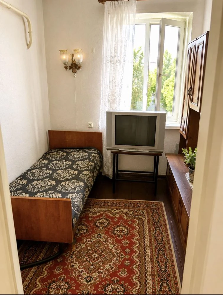 Продам будинок на Великій Балці — 74 м², 6 соток, гараж, бан