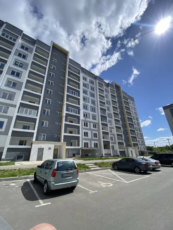 Продаж 2-кімнатної квартири у ЖК Казка, Сказка. Холодна гора