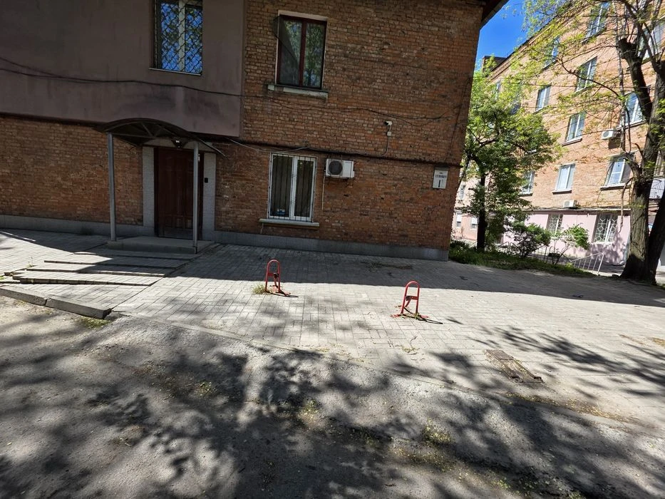Продам квартиру-офис, автономка - газ, Телевизионная/Науки