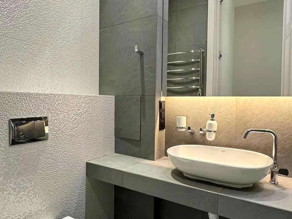 Квартира. Київ, Василя Тютюнника вул.