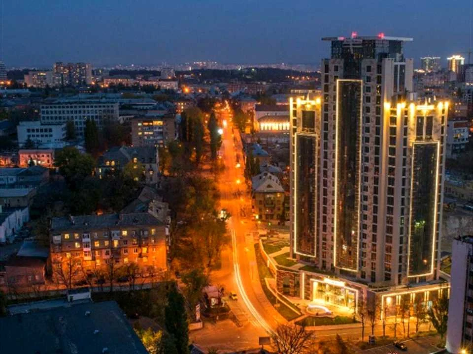 Квартира. Київ, Саперне Поле вул.
