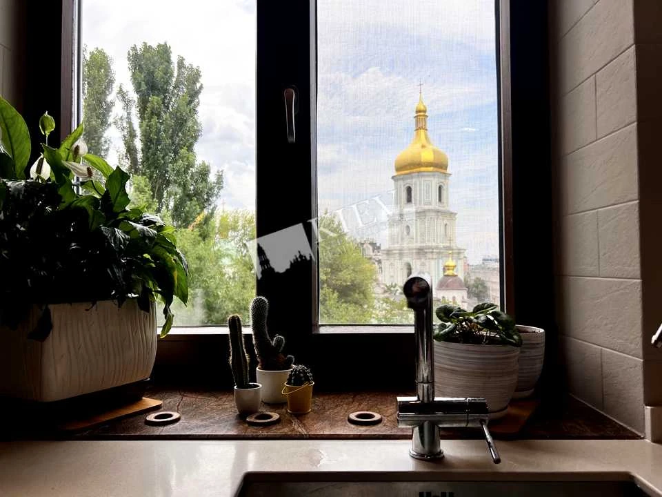 Квартира. Київ, Георгіївський пров.