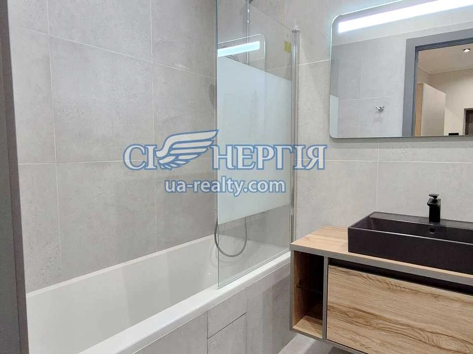 Квартира. Київ, Василя Тютюнника вул.
