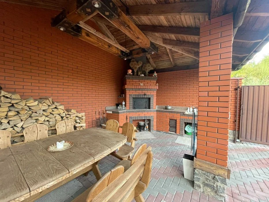 (5) Продаж частини будинку по вул. Гонти 4624