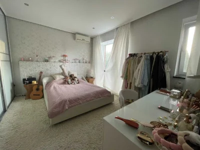 (5) Продаж частини будинку по вул. Гонти 4624