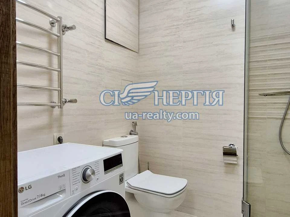 Квартира. Київ, Левка Лук'яненка вул.