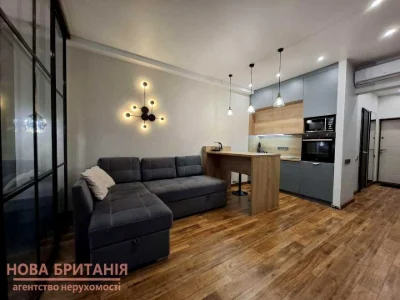 Квартира. Київ, Михайла Максимовича вул.