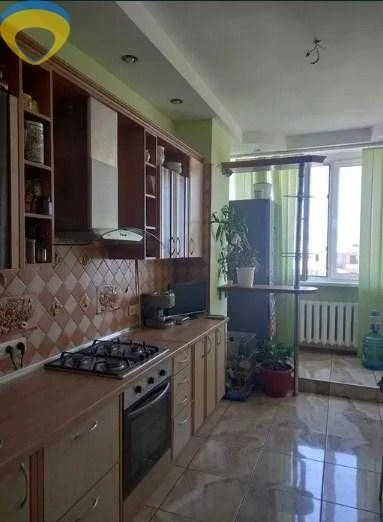 Двухуровневая квартира на Тополевой! К-90
