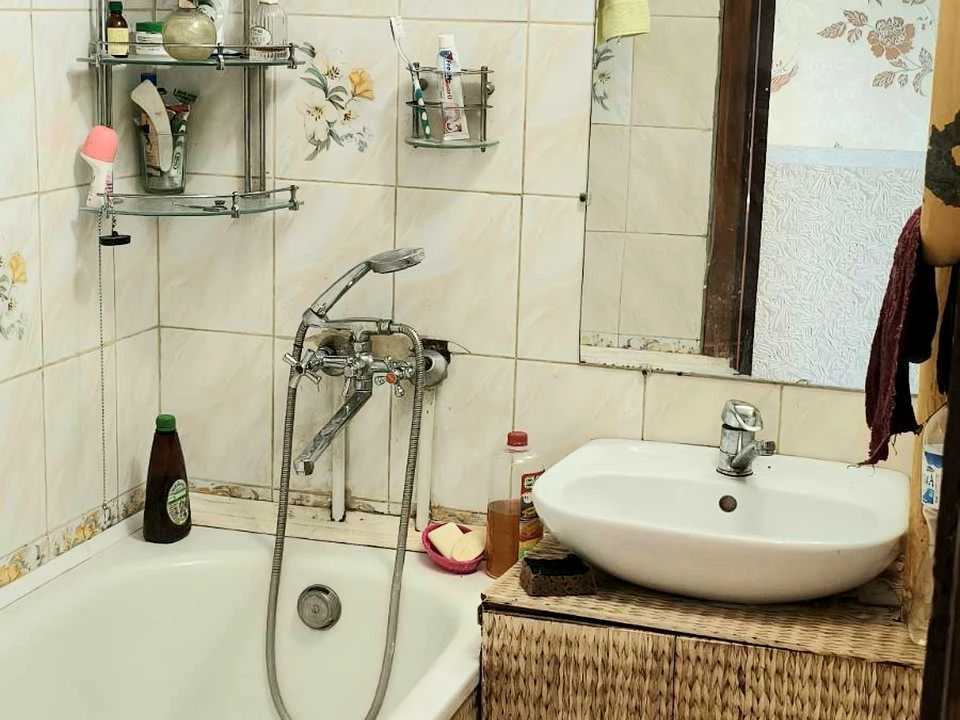 Apartment. Kharkiv, Slavy Avenue.