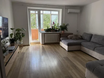 Продаж 3-кімнатної квартири з ремонтом!!