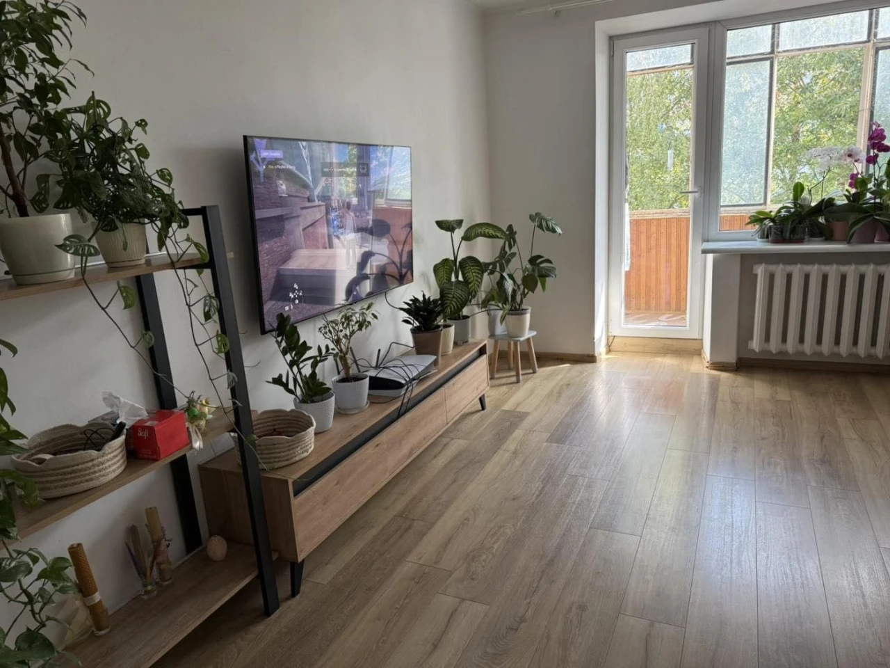 Продаж 3-кімнатної квартири з ремонтом!!