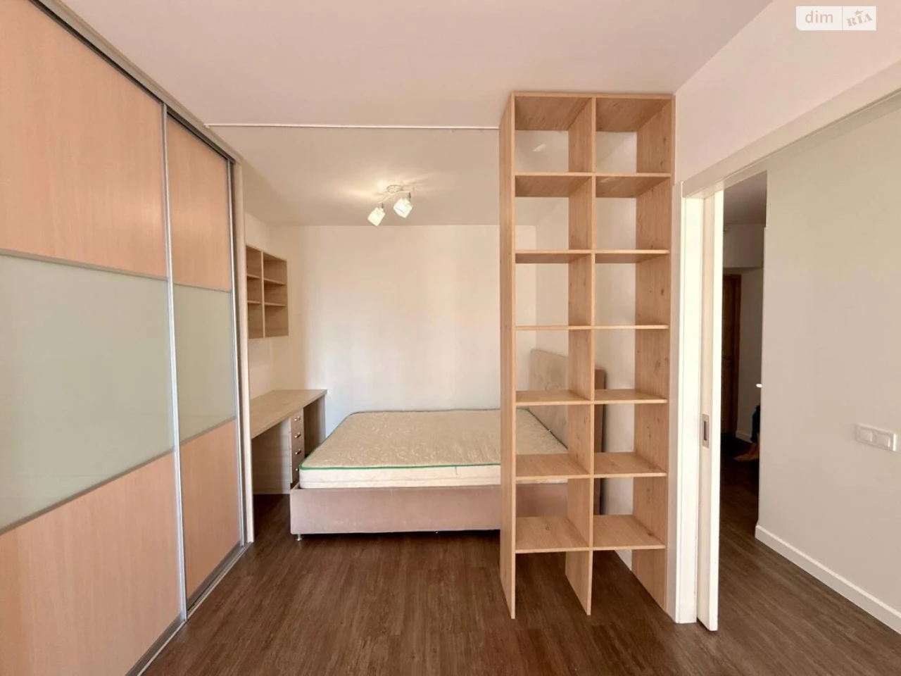 Продаж Квартира Південний Масив