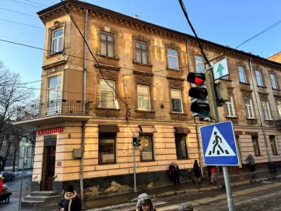 Квартира. Львів, Князя Романа вул.