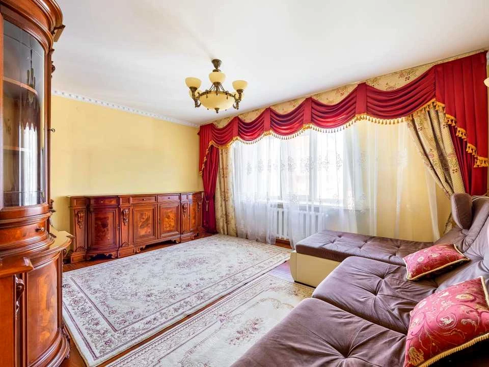 Квартира. Львів, Академіка Лазаренка вул.
