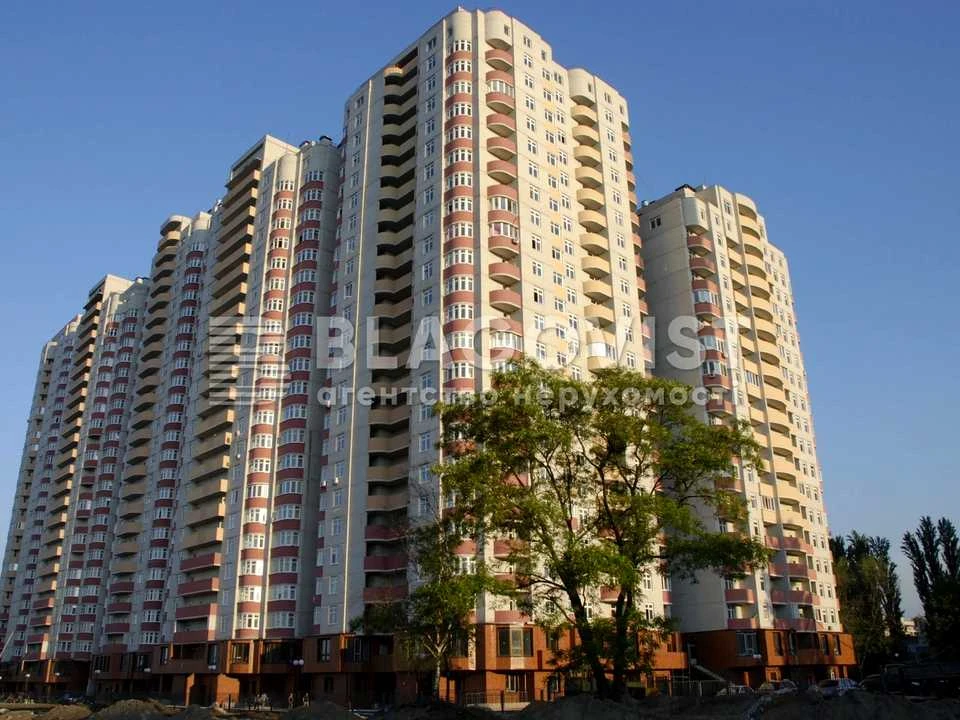 Квартира. Київ, Петра Калнишевського вул.