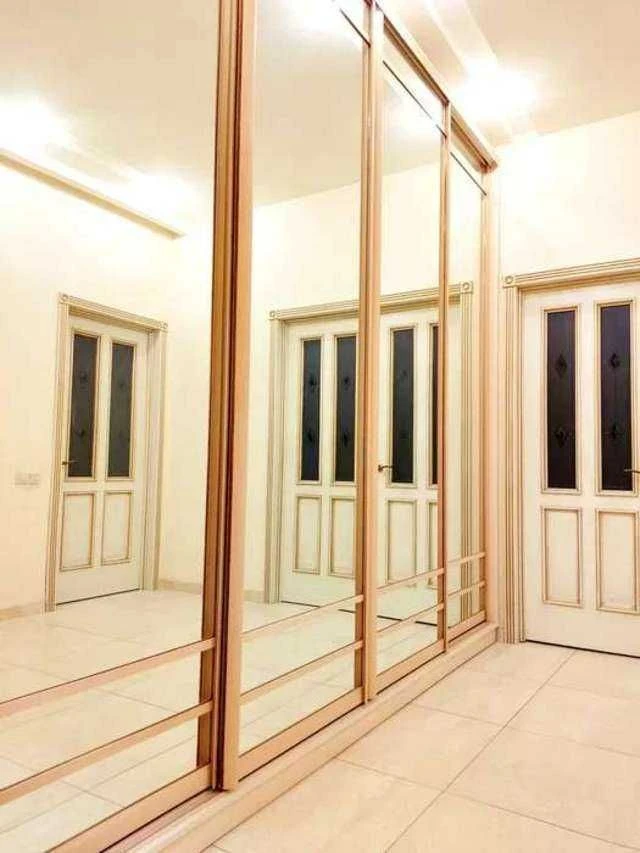 Продам 1-кімн. Солом'янська вул. 15а, 53 м.кв