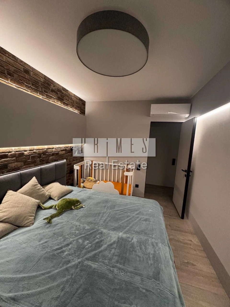 Продаж дизайнерської 2к квартири 69 м2 в ЖК Галактика, Київ