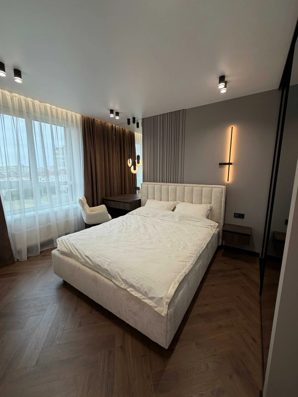 Продаж 2-кім квартиру з просторою кухнею-студією(30 м кВ) ЖК