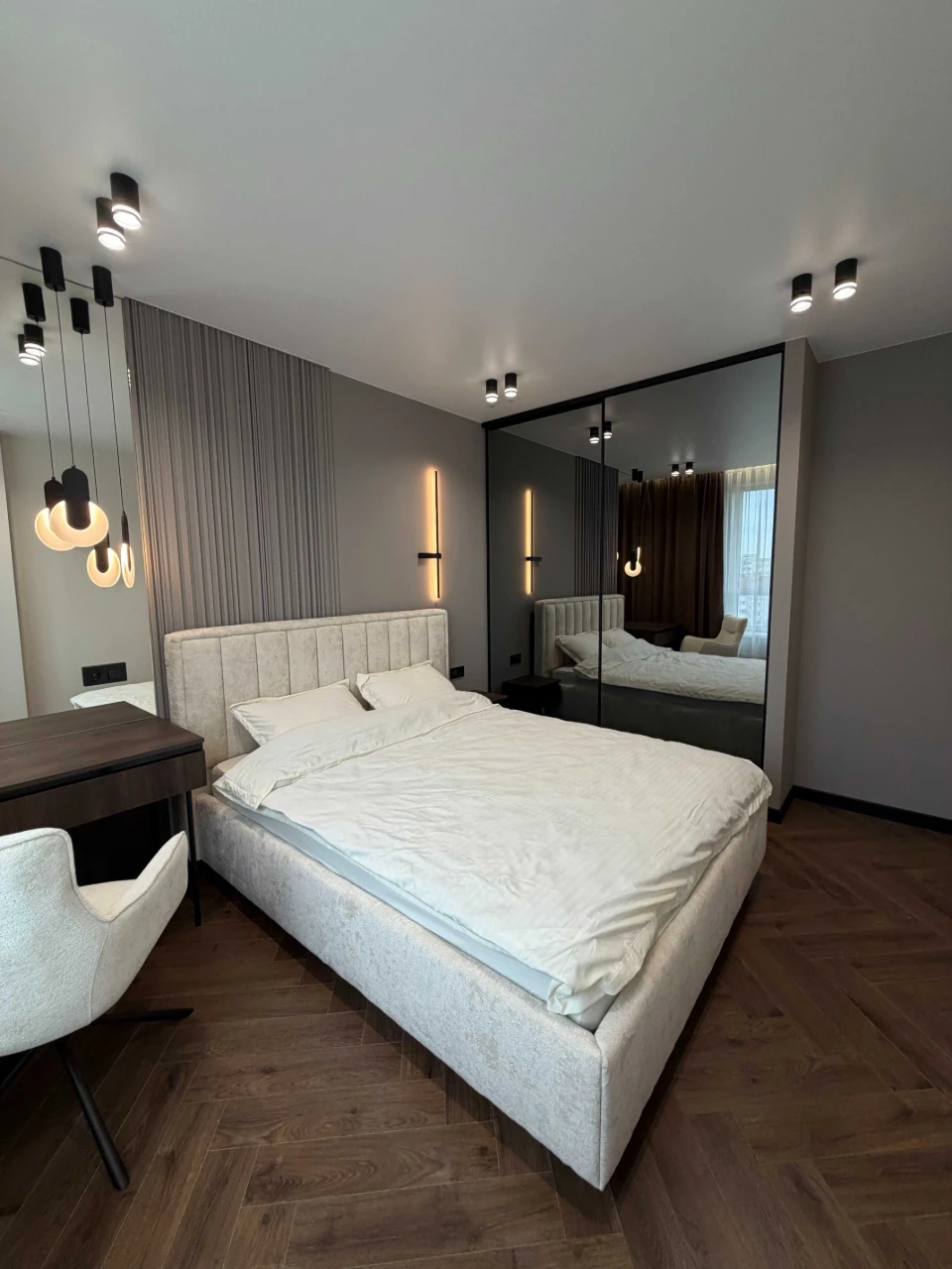 Продаж 2-кім квартиру з просторою кухнею-студією(30 м кВ) ЖК