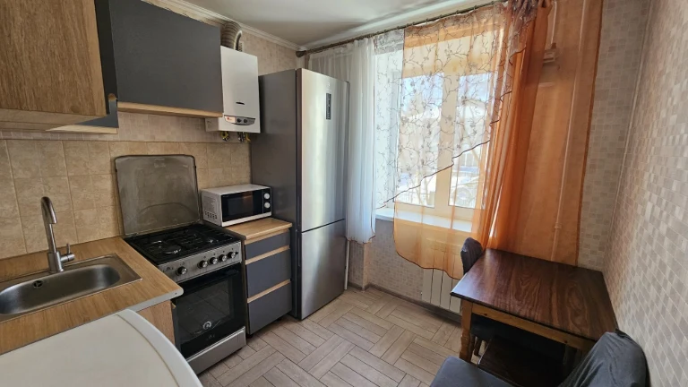 1к квартира з меблями та технікою — бульв. Вацлава Гавела, 2