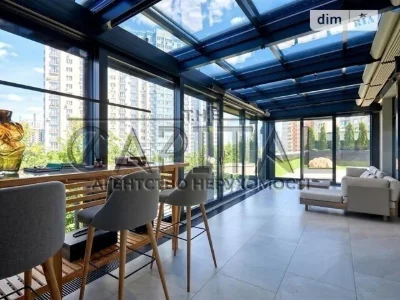 For sale 4-room apartment 180 sq. m. on Demiivska Street 33 • ID 3468