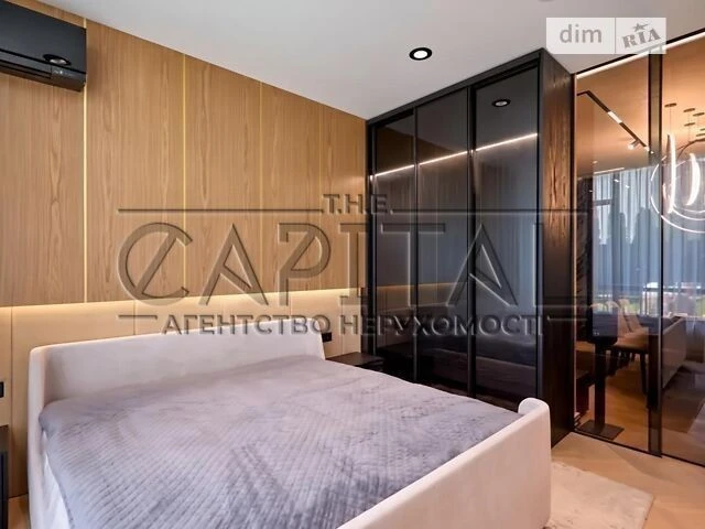 For sale 4-room apartment 180 sq. m. on Demiivska Street 33 • ID 3468