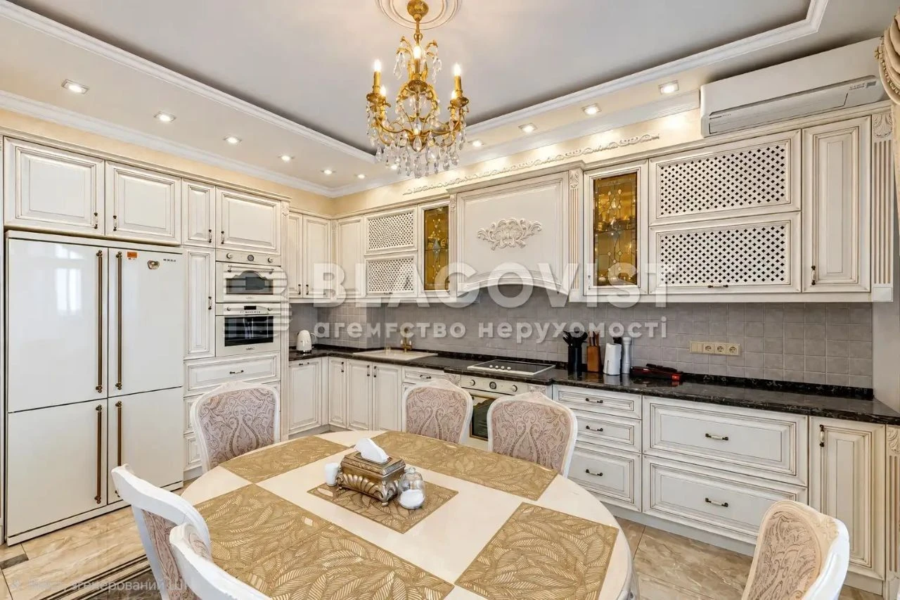 Продаж квартири Лабораторний пров. 6 в Києві / W-7470406