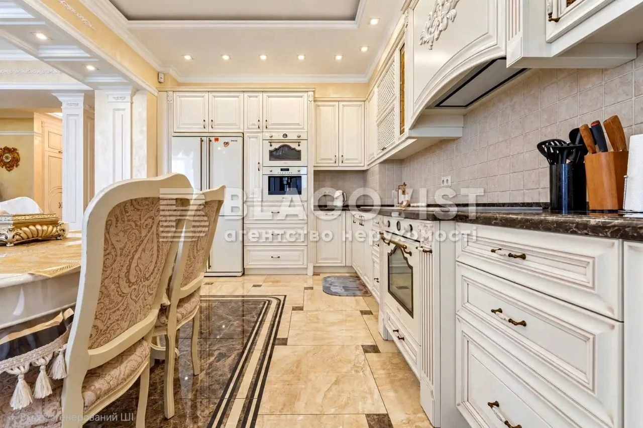 Продаж квартири Лабораторний пров. 6 в Києві / W-7470406