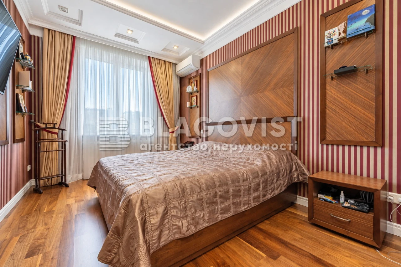 Продаж квартири Лабораторний пров. 6 в Києві / W-7470406