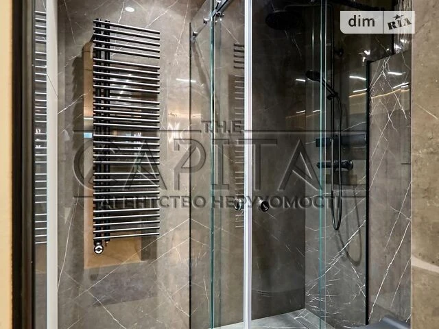 For sale 4-room apartment 180 sq. m. on Demiivska Street 33 • ID 3468