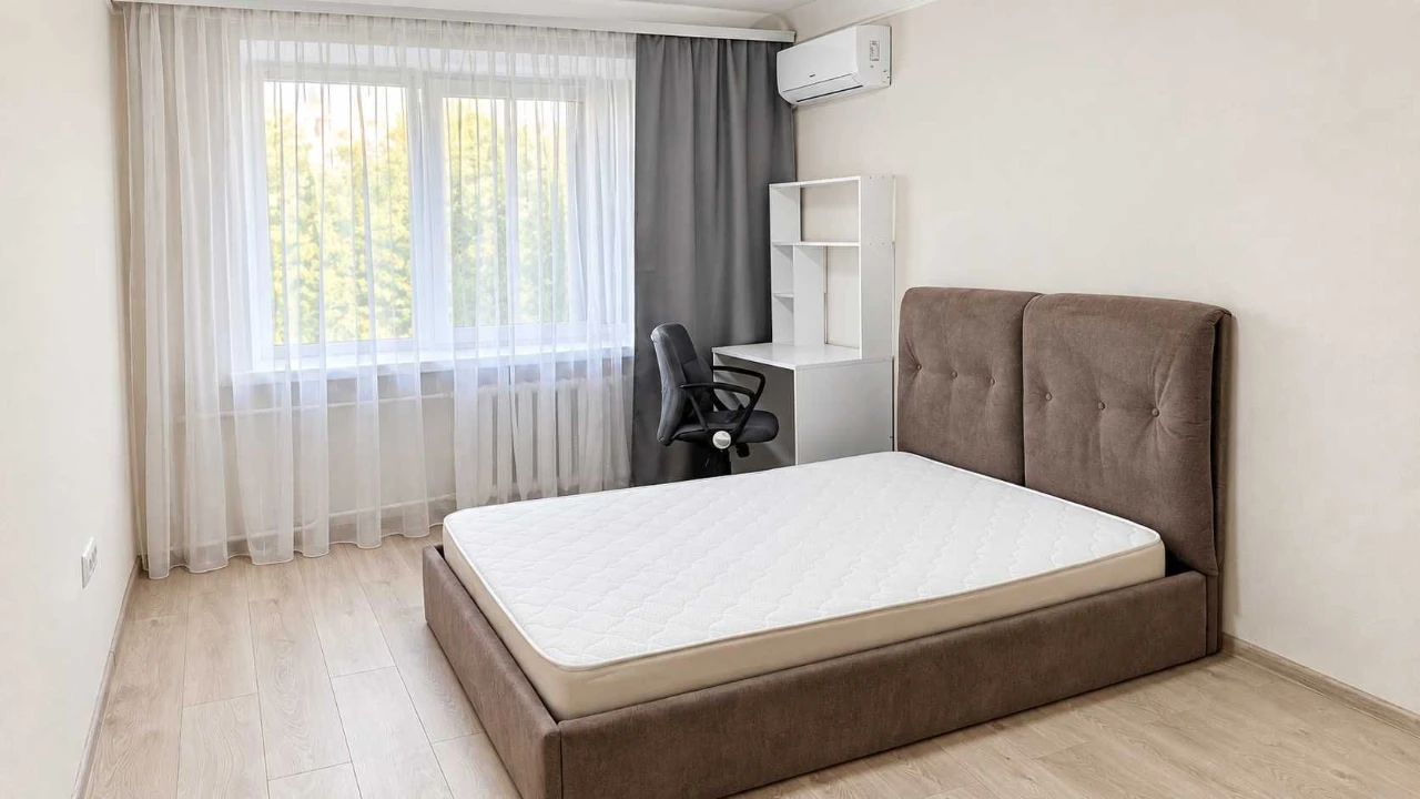 Продаж 1к після ремонту | Поділ, Юрківська | 2 хв пішки до м
