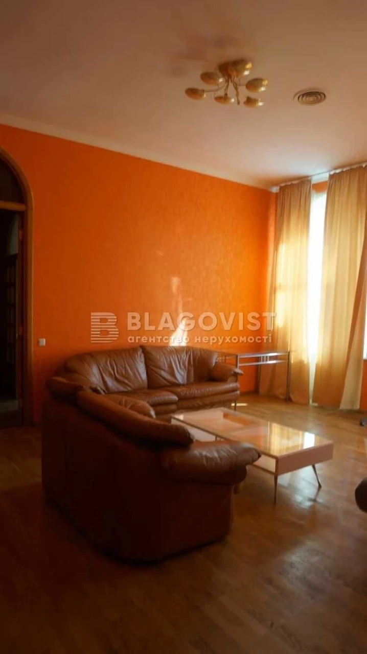 Продаж 4-к (100м) квартири вул.Басейна,15 Центр Бесарабка, Х
