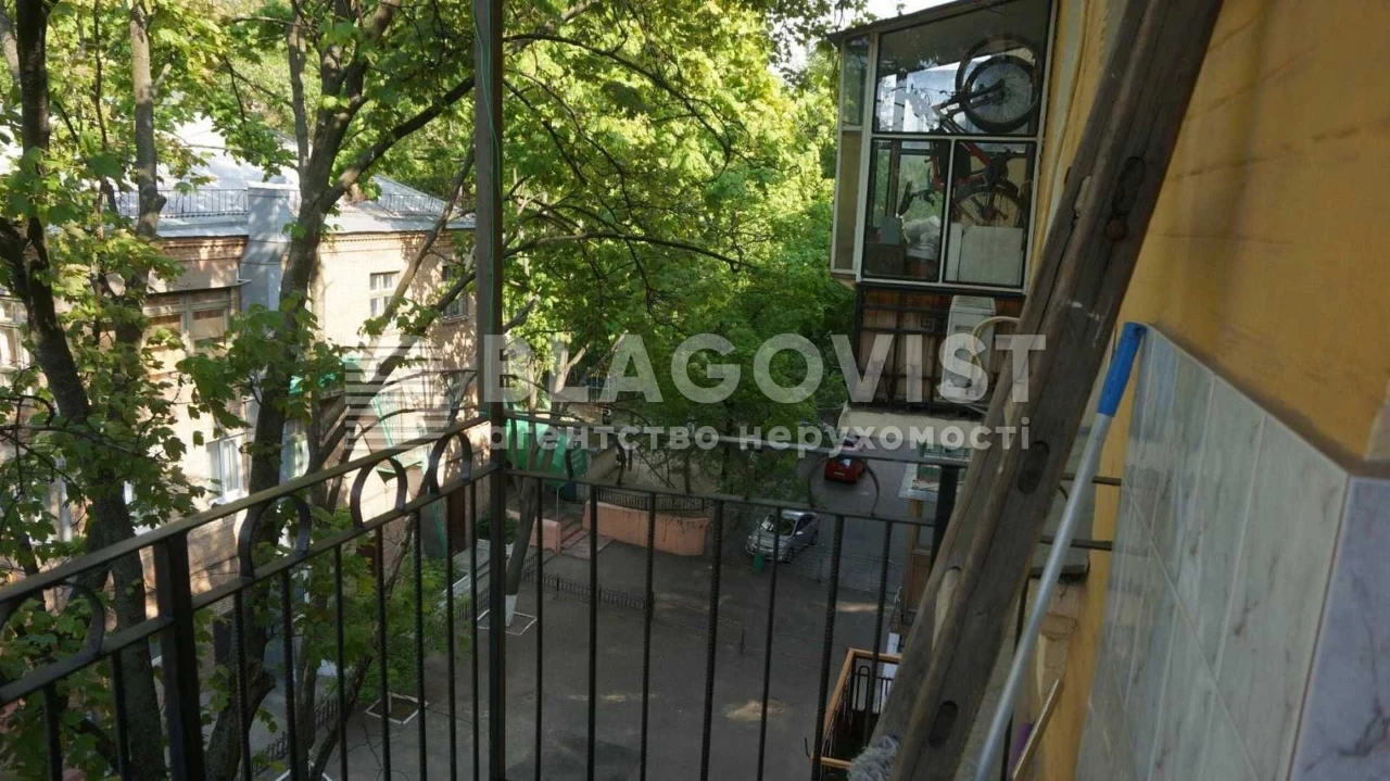 Продаж 4-к (100м) квартири вул.Басейна,15 Центр Бесарабка, Х